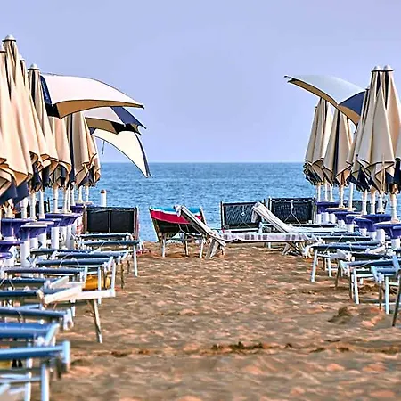 Comfy Flat 600m From The Sea With 2* Bibione